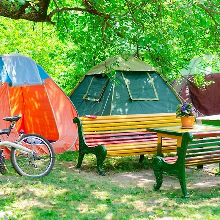 Tree House & Camping Goris Exterior photo