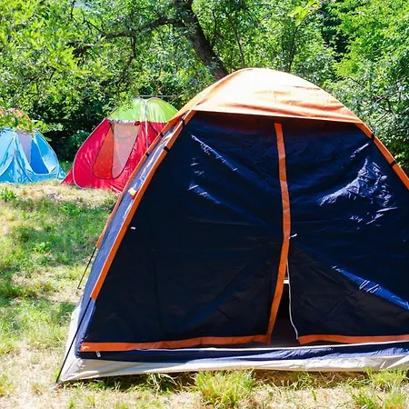 Tree House & Camping Goris Exterior photo